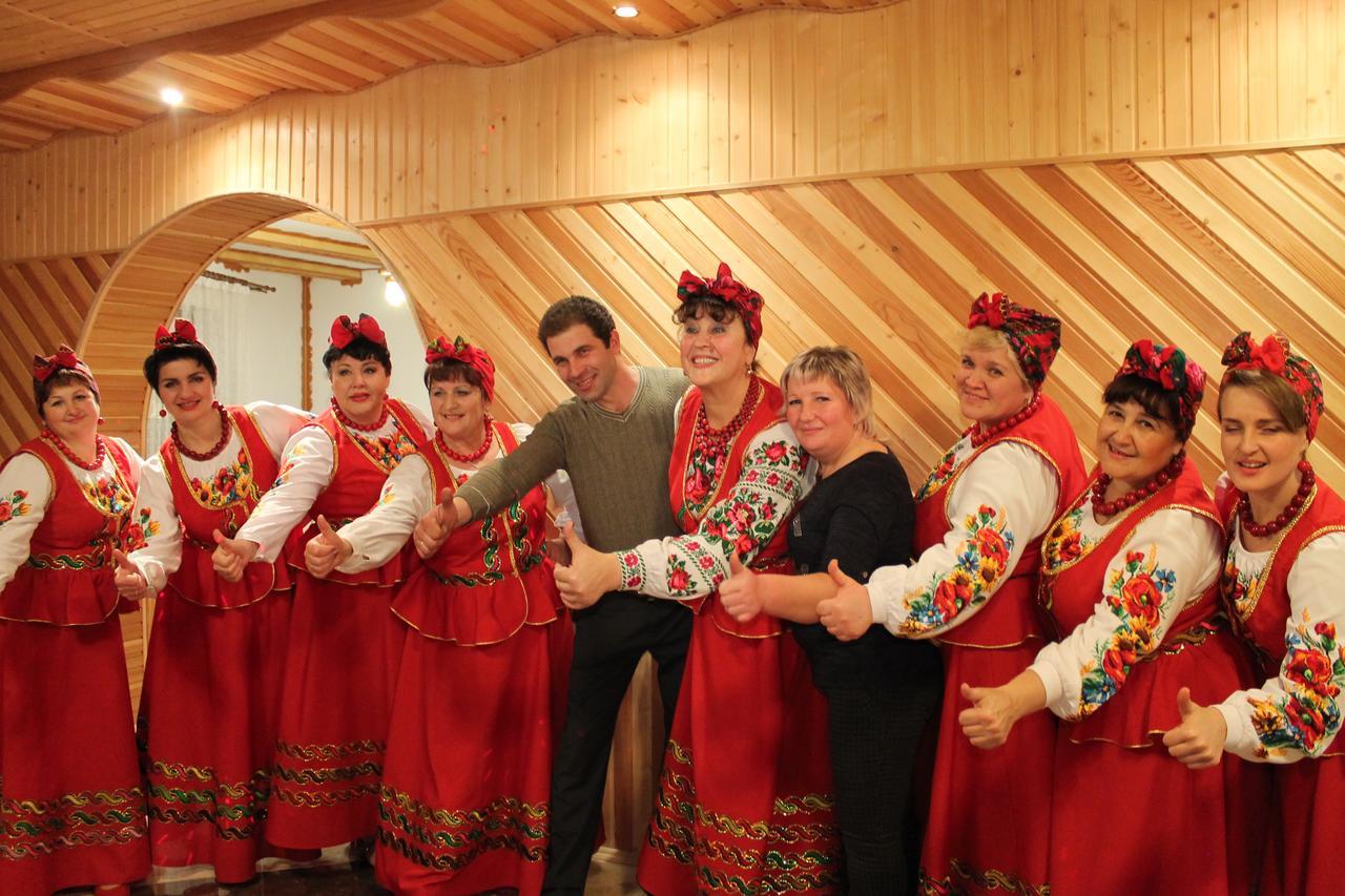 라제슈치나 Дзвін Карпат 빌라 외부 사진